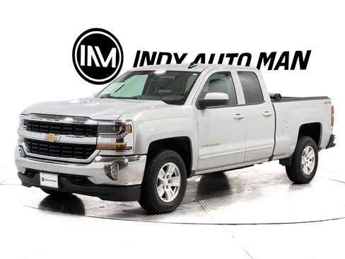 Used 2018 Chevrolet Silverado 1500 LT w/ All Star Edition AWD/4WD image 8