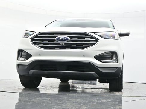Used 2024 Ford Edge Titanium w/ Equipment Group 301A AWD/4WD image 46