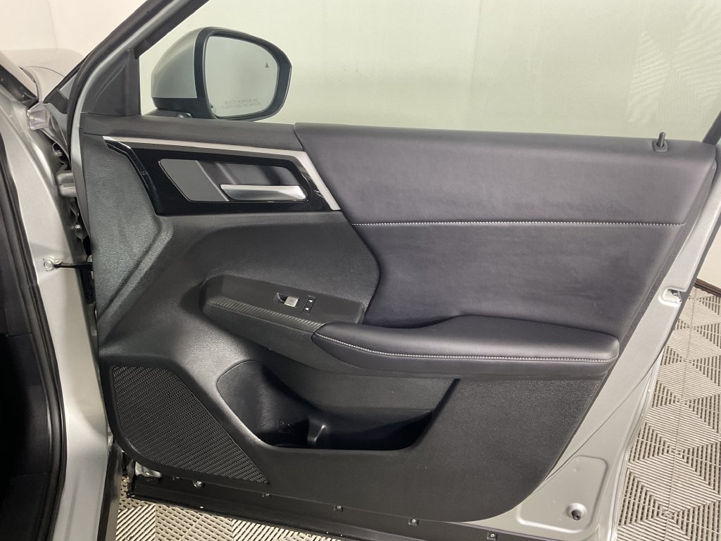 Used 2024 Mitsubishi Outlander SE AWD/4WD image 24