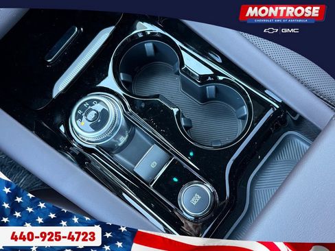 Used 2025 Ford Explorer Platinum w/ LUX Leather Package AWD/4WD image 27