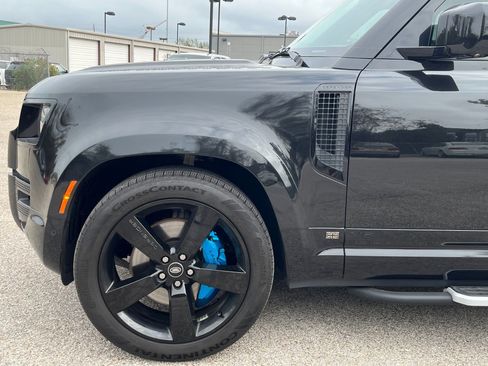 Used 2022 Land Rover Defender 90 V8 image 11