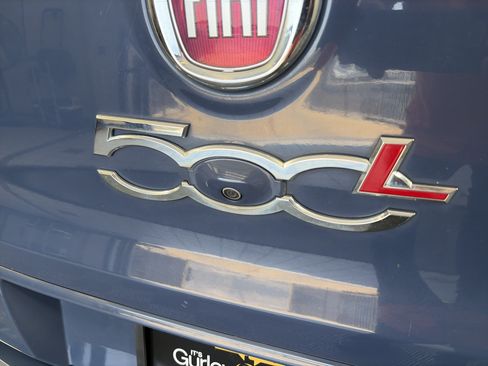 Used 2018 FIAT 500L Pop w/ Premium Group FWD image 15