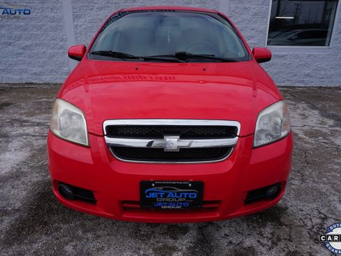 Used 2011 Chevrolet Aveo LT image 2