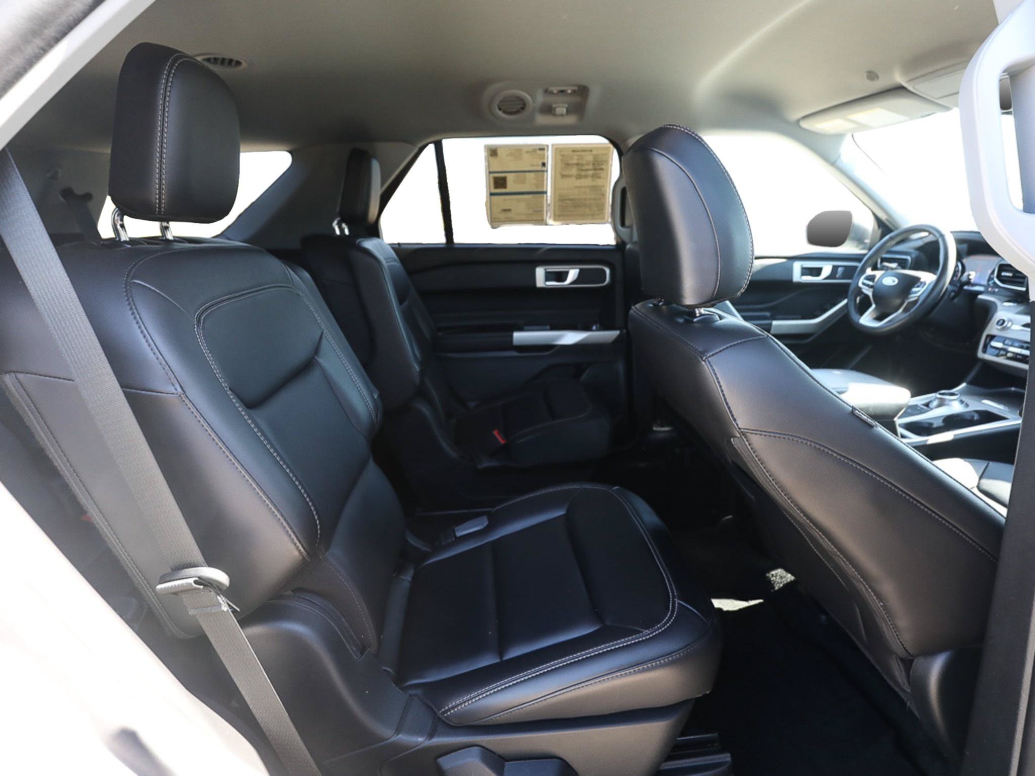 Certified 2023 Ford Explorer XLT w/ Equipment Group 202A AWD/4WD image 23