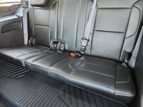 Used 2015 Chevrolet Tahoe LT w/ Luxury Package AWD/4WD image 31