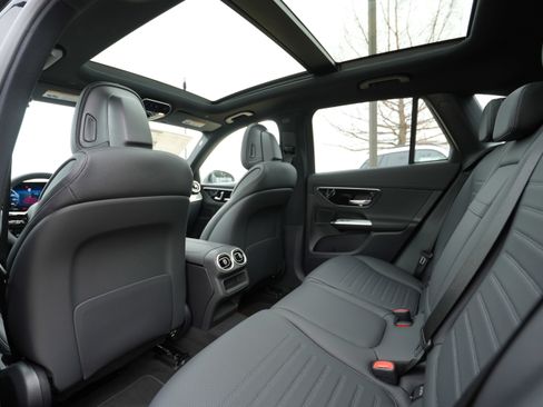 New 2026 Mercedes-Benz GLC 300 4MATIC image 40