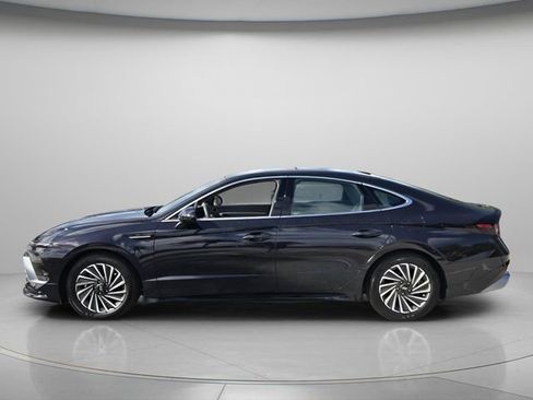 Certified 2025 Hyundai Sonata SEL FWD image 3