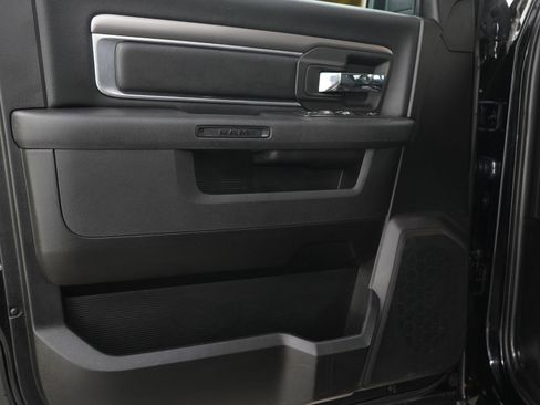 Used 2022 RAM 1500 Classic Warlock w/ Electronics Group image 17