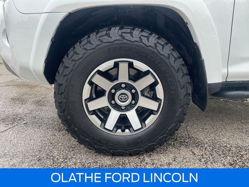 Used 2023 Toyota 4Runner TRD Off-Road Premium w/ Wilderness Package (TMS) AWD/4WD image 30