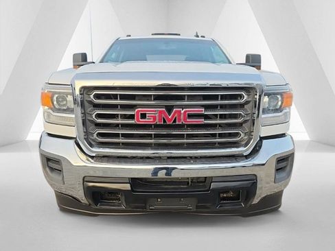 Used 2019 GMC Sierra 3500 4x4 Crew Cab image 2