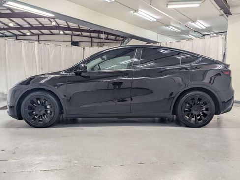 Used 2020 Tesla Model Y Long Range AWD/4WD image 22