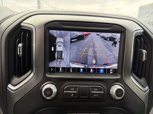 Used 2022 GMC Sierra 3500 Denali w/ Technology Package image 25