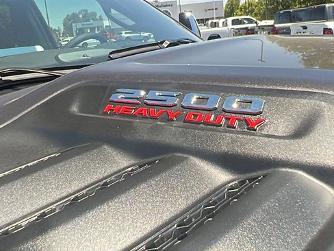 New 2025 RAM 2500 Laramie image 9