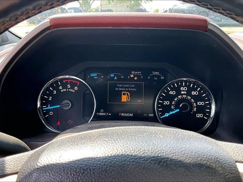 Used 2018 Ford F150 Platinum AWD/4WD image 19