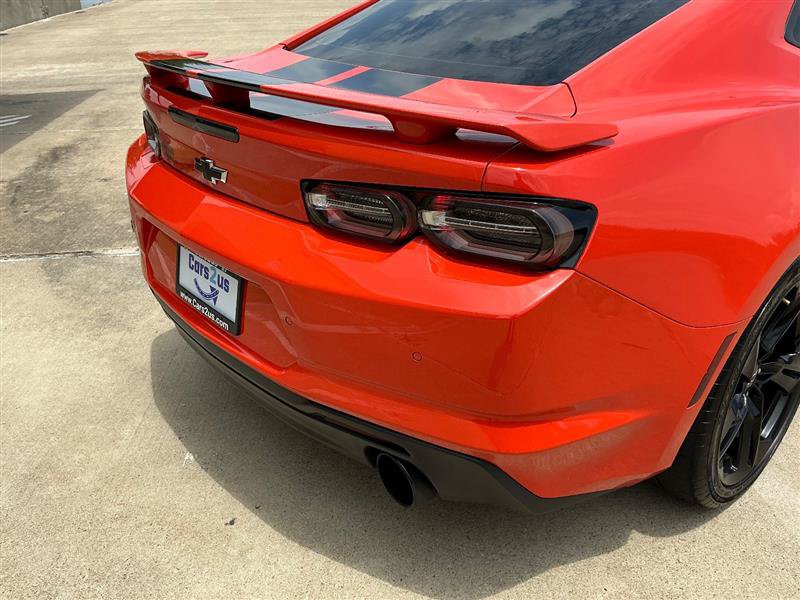 Used 2020 Chevrolet Camaro SS RWD image 25