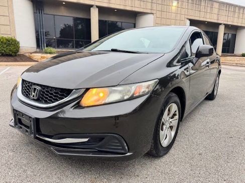 Used 2013 Honda Civic LX image 2