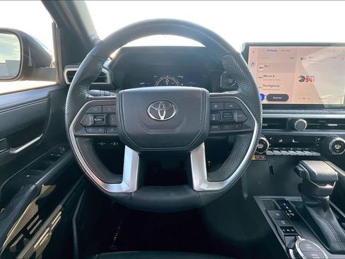 Used 2024 Toyota Tacoma Limited image 7