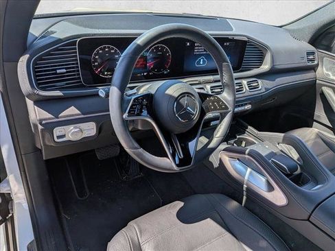 Used 2024 Mercedes-Benz GLE 350 4MATIC image 9