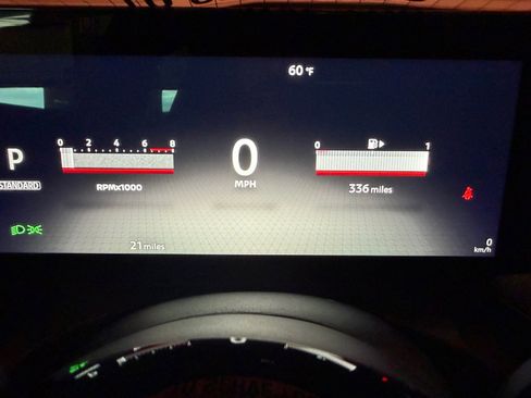 Used 2025 Nissan Kicks SR image 22