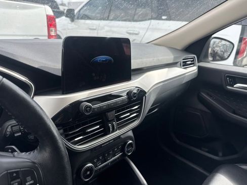Used 2020 Ford Escape SEL AWD/4WD image 8