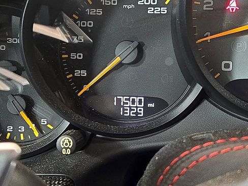 Used 2019 Porsche 911 GT3 RS image 20