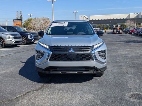 New 2026 Mitsubishi Eclipse Cross LE image 3