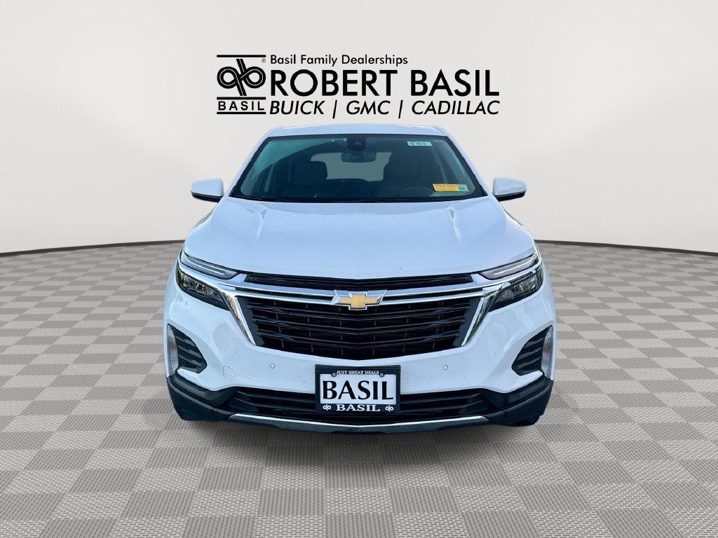 Used 2024 Chevrolet Equinox LT w/ LPO, Floor Liner Package AWD/4WD image 3