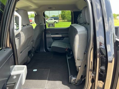 Used 2025 Ford F150 XLT w/ Equipment Group 301A Standard RWD image 16