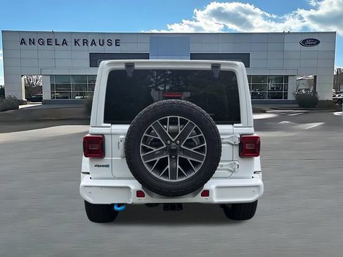 Used 2024 Jeep Wrangler High Altitude AWD/4WD image 7