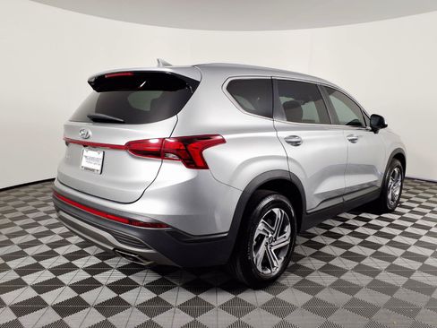 Certified 2023 Hyundai Santa Fe SE FWD image 4