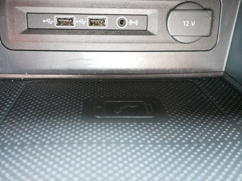 Used 2021 Volkswagen Atlas SEL image 29