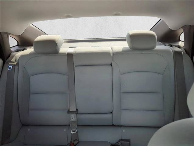 Used 2019 Chevrolet Malibu LT w/ Driver Confidence Package II FWD image 25