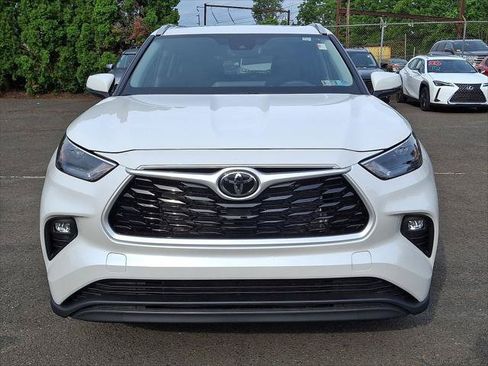 Certified 2026 Toyota Highlander XLE AWD/4WD image 31