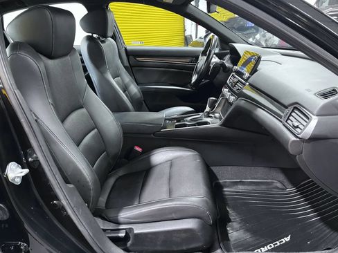 Used 2022 Honda Accord Sport image 17