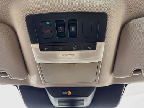 Used 2022 Nissan Pathfinder Platinum w/ Cargo Package FWD image 24