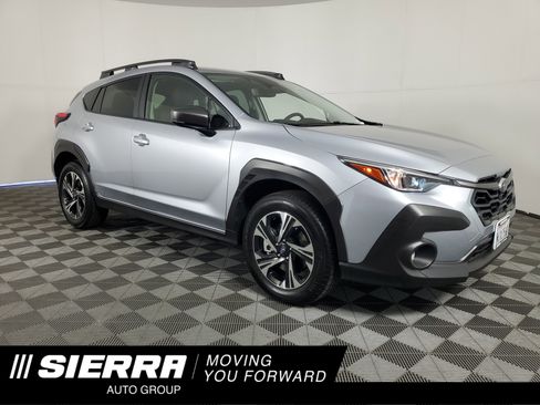 Used 2025 Subaru Crosstrek 2.0i Premium image 1