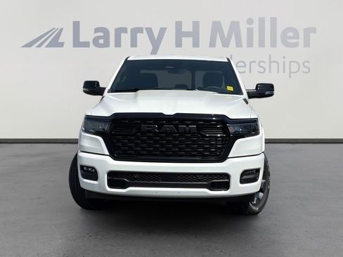 Used 2026 RAM 1500 Big Horn AWD/4WD image 4