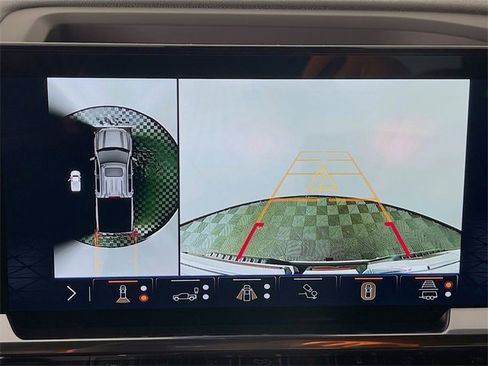 Used 2024 GMC Sierra 1500 SLT w/ SLT Premium Plus Package image 15