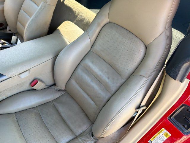 Used 2007 Chevrolet Corvette Coupe w/ Preferred Equipment Group RWD image 14