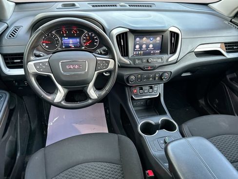 Used 2020 GMC Terrain SLE FWD image 23