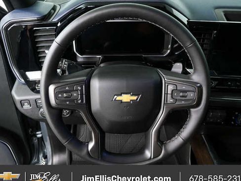 New 2026 Chevrolet Silverado 1500 High Country AWD/4WD image 9