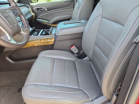 Used 2017 GMC Yukon XL Denali w/ Open Road Package RWD image 15