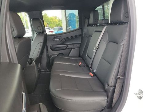 New 2024 Chevrolet Colorado LT w/ LT Convenience Package III image 61