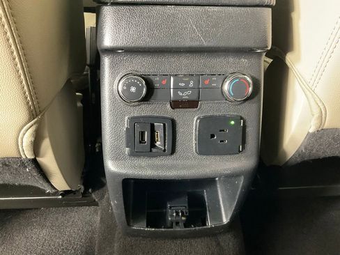 Used 2019 Ford Explorer Limited w/ Class III Trailer Tow Package image 17