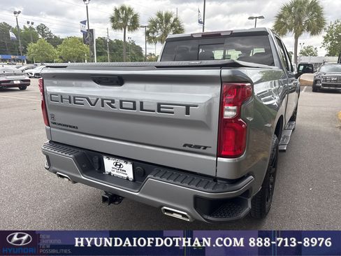 Used 2024 Chevrolet Silverado 1500 RST w/ Convenience Package II AWD/4WD image 4