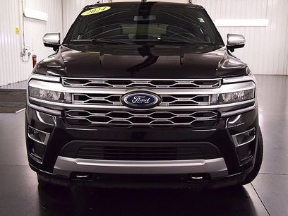 Used 2024 Ford Expedition Platinum