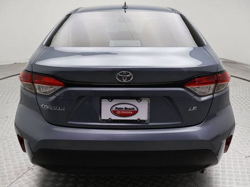 Certified 2025 Toyota Corolla LE image 10