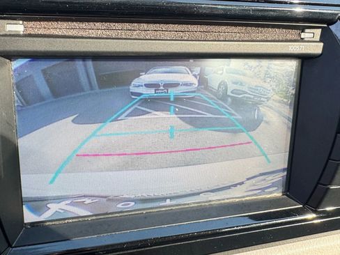 Used 2016 Toyota Corolla LE image 16