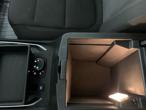 Used 2023 Chevrolet Traverse LT w/ LPO, Floor Liner Package AWD/4WD image 59