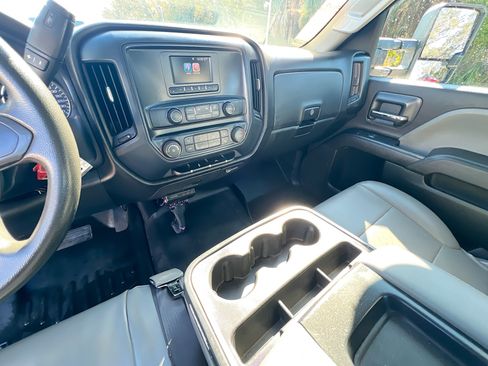 Used 2017 Chevrolet Silverado 3500 W/T w/ WT Convenience Package image 24